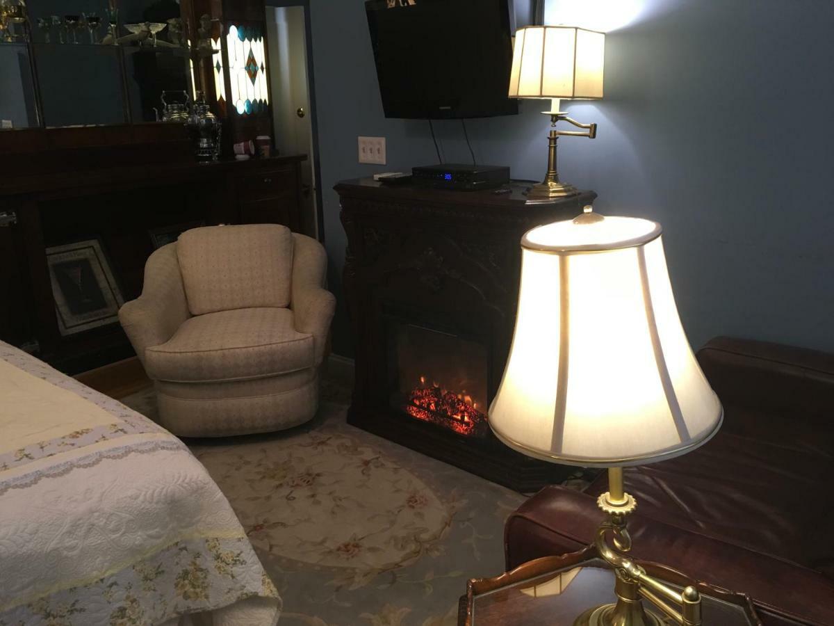 The Red Hook Country Inn, An "Old Rhinebeck" Bed & Breakfast Eksteriør billede