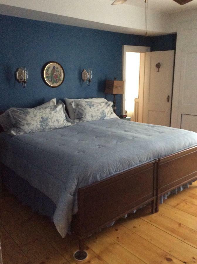 The Red Hook Country Inn, An "Old Rhinebeck" Bed & Breakfast Eksteriør billede